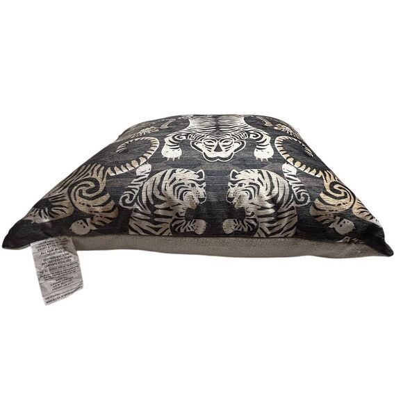 Canaan Exotic Tiger Print Embroidered Throw Pillow 22"x22" Multicolor - Picture 9 of 10